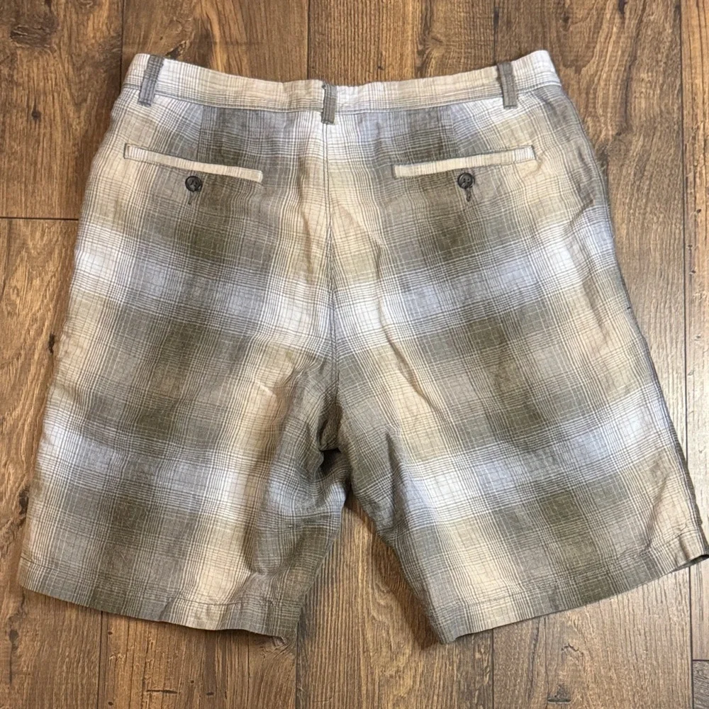 Tommy Bahama Men's Silk/Linen Plaid Shorts - Olive,Grey and Beige